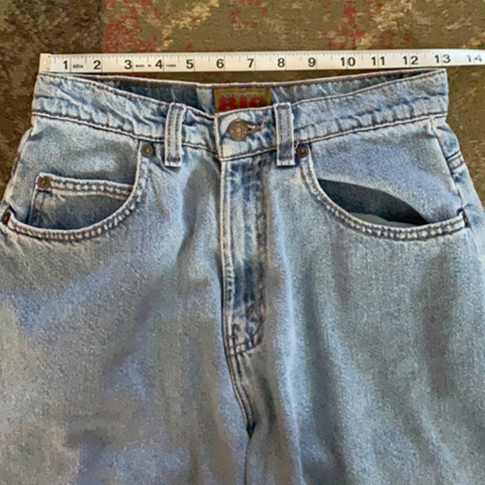 Levi vintage mom jean